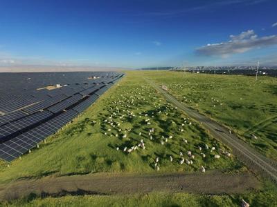 解秘全球最大太阳能光伏发电试验基地 太阳能发电的未来之路